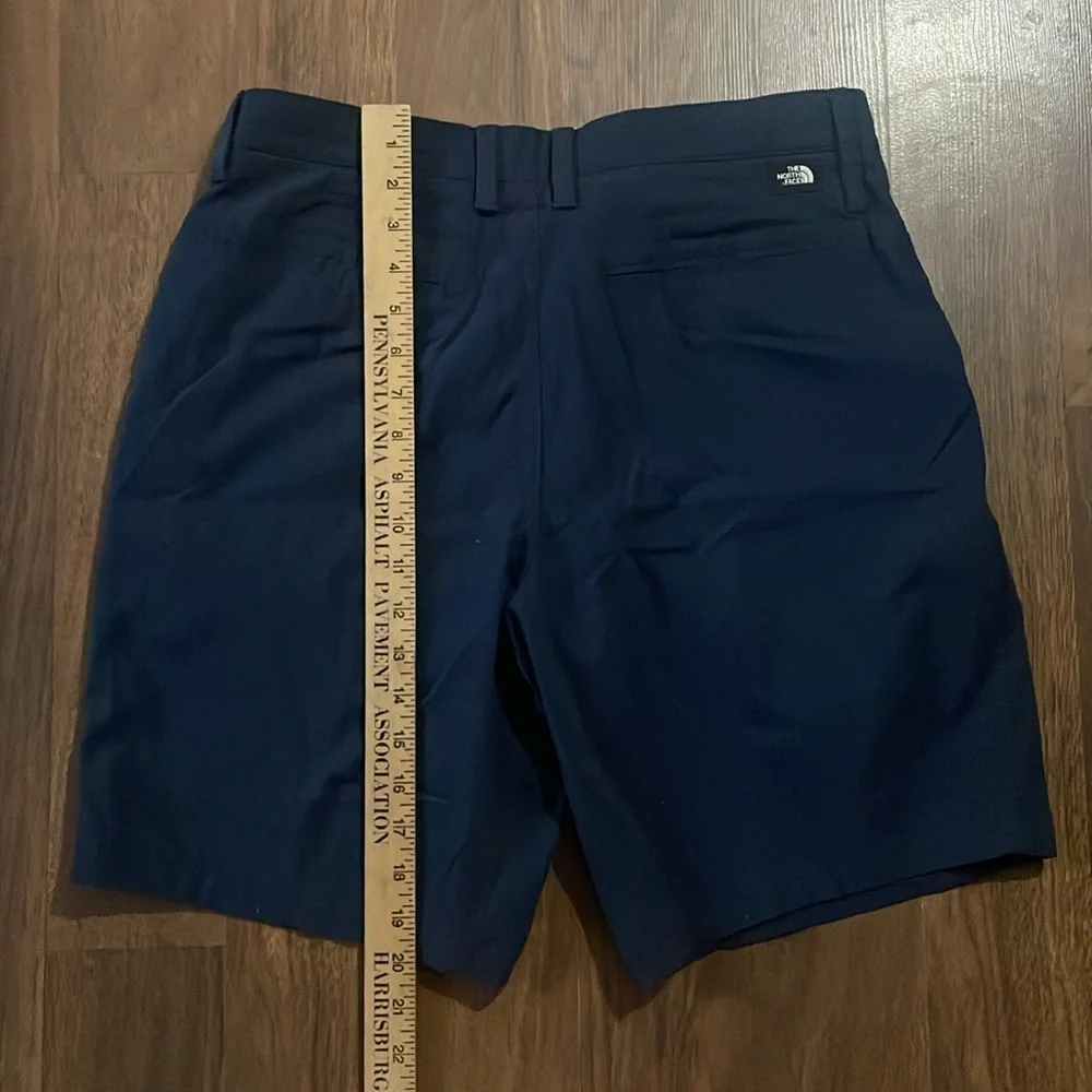 Northface men’s shorts - size 32